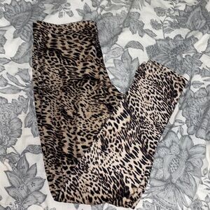 Soft Leopard Print Leggings.